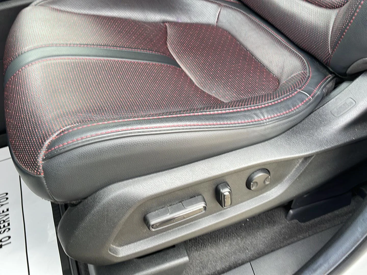 Used 2025 Platinum White Pearl Honda Black Edition image 22