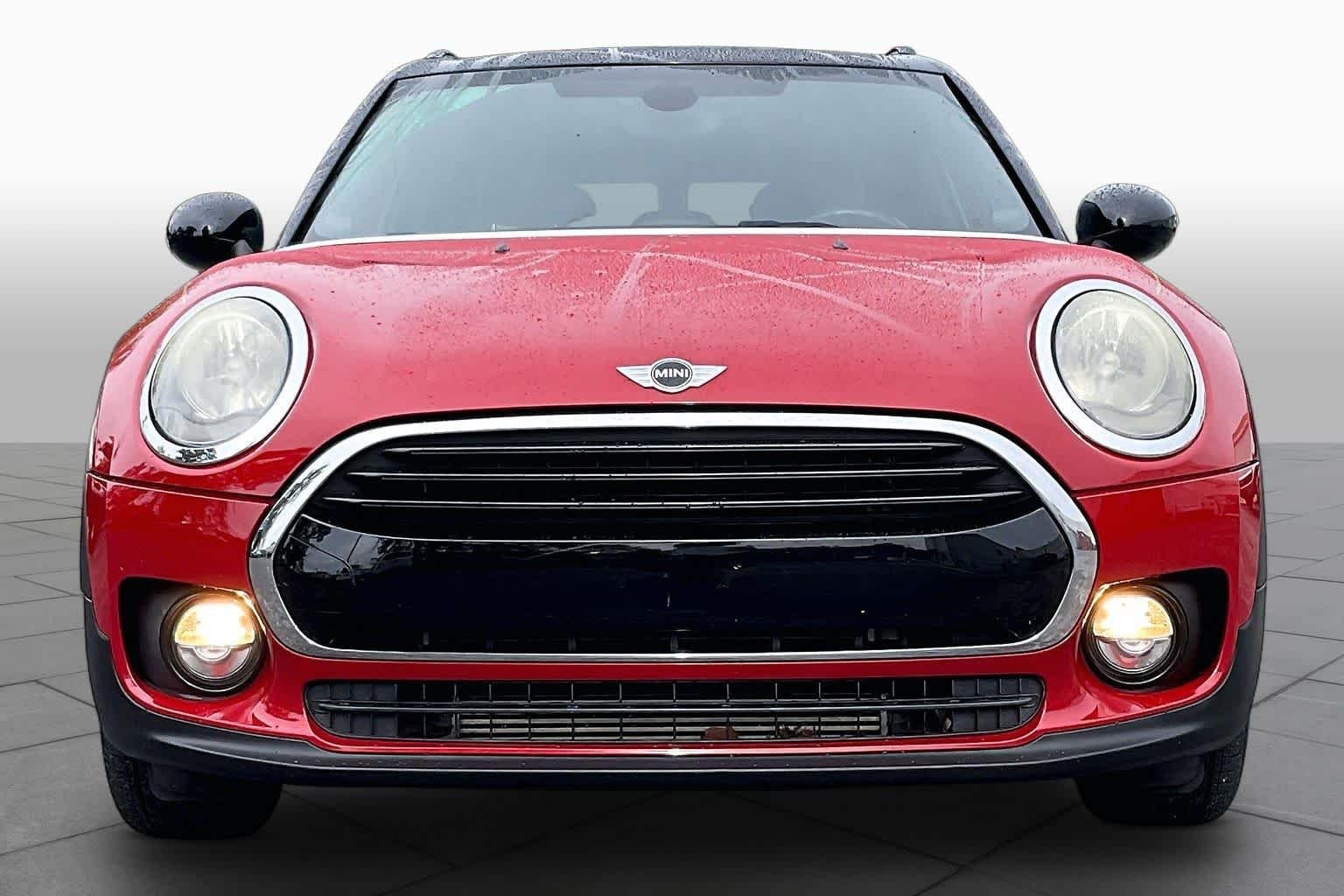 Used 2017 Blazing Red Metallic MINI Cooper image 3