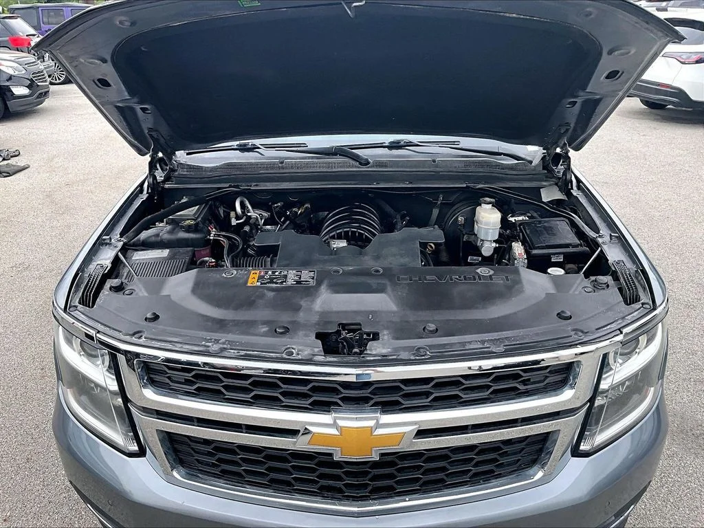 Used 2019 Gray Chevrolet LT image 10