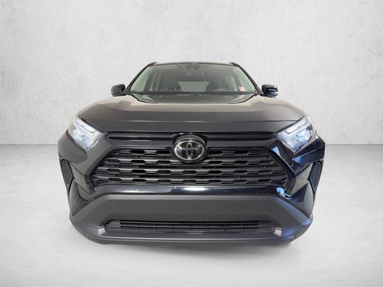 Used 2025 Midnight Black Metallic Toyota XLE image 8