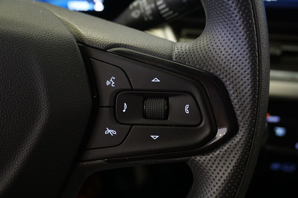 Used 2025 Gray Chevrolet LT image 19