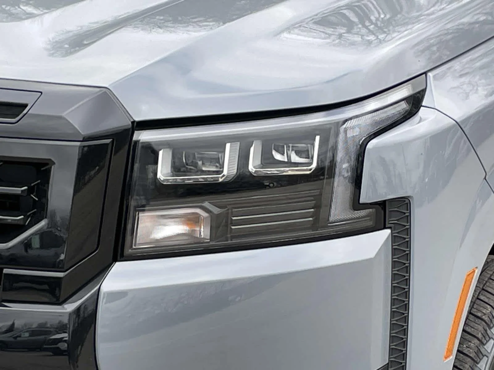 New 2026 Boulder Gray Pearl Nissan SV image 9