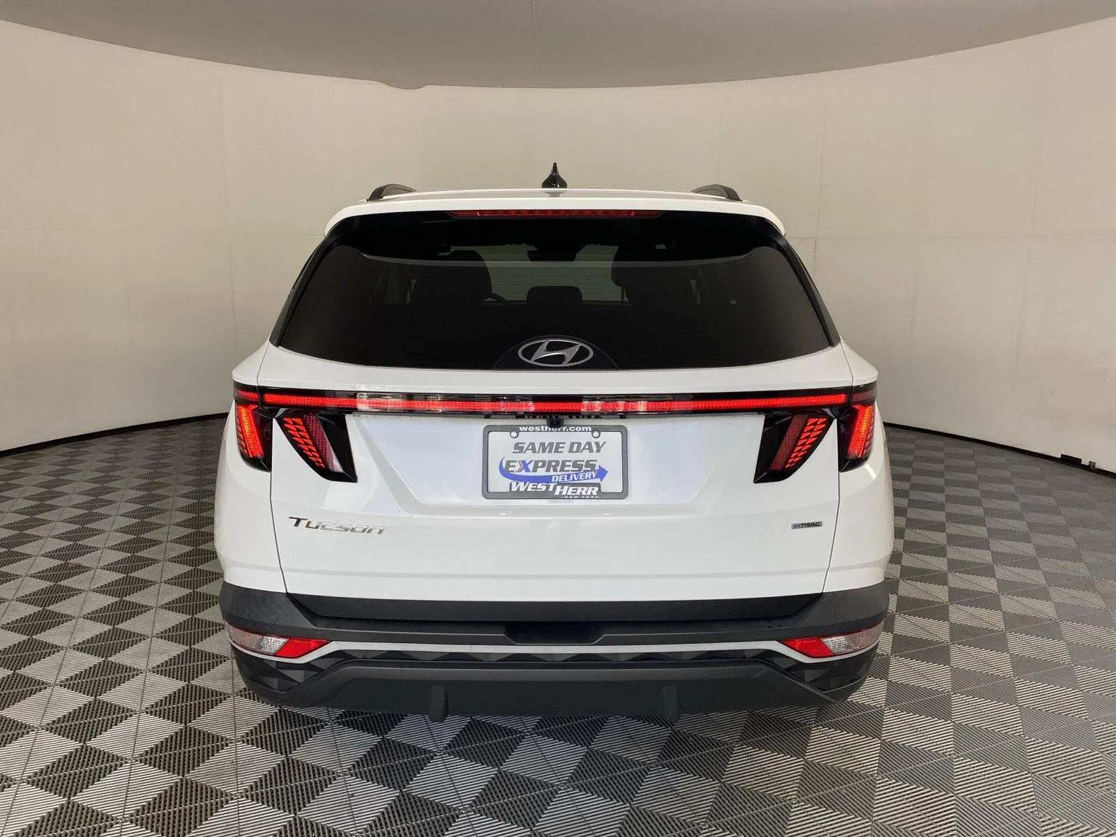 Used 2023 Serenity White Pearl Hyundai SEL image 16