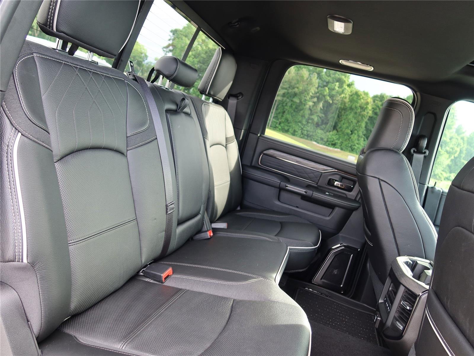 New 2026 Ceramic Gray Clear-Coat Exterior Paint RAM Limited image 9