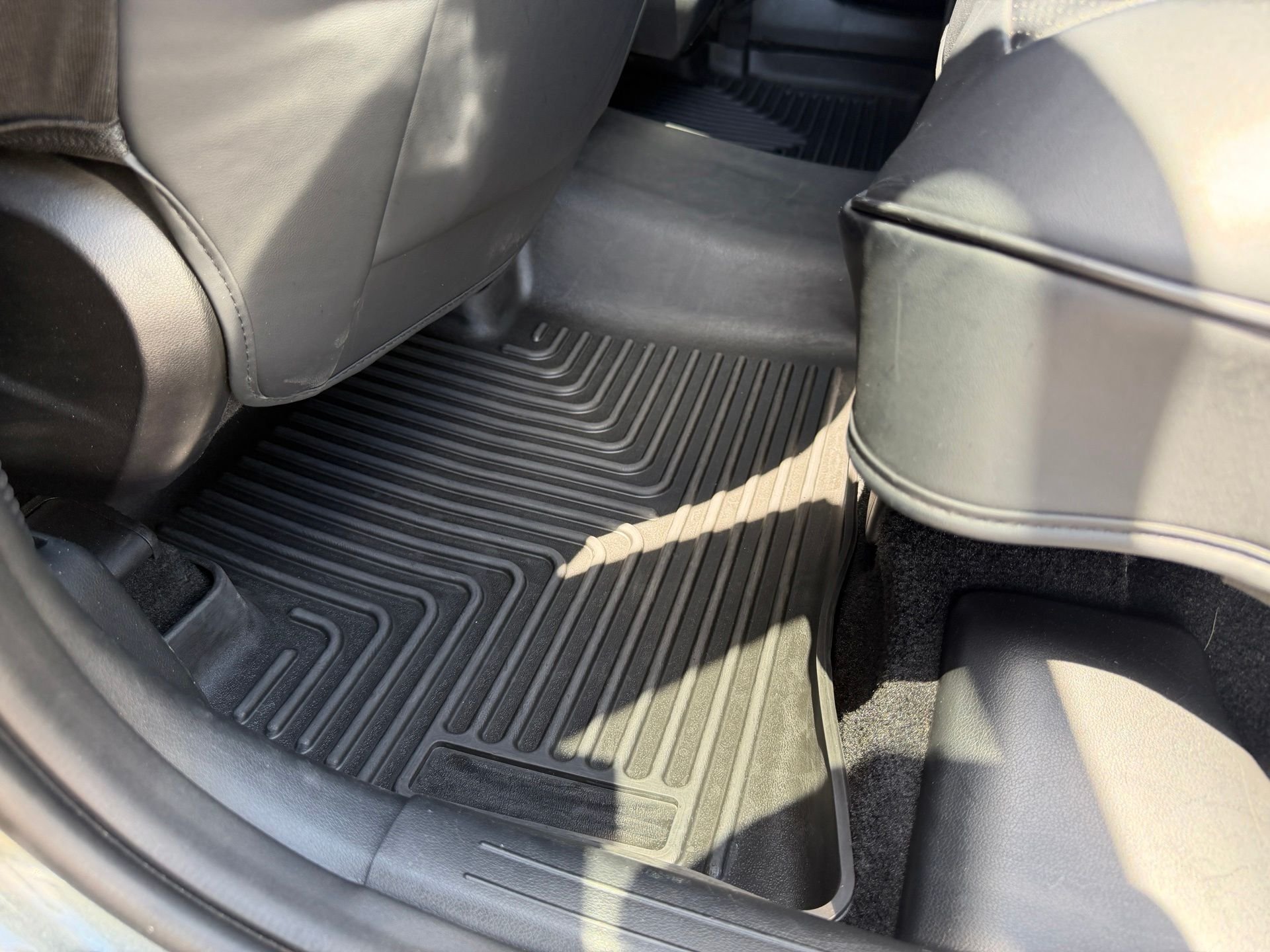 Certified Used 2022 Gray Hyundai SEL image 39