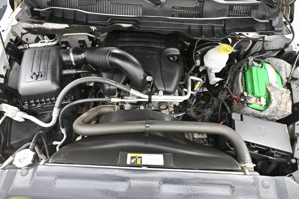 Used 2018 White Ram Sport image 39