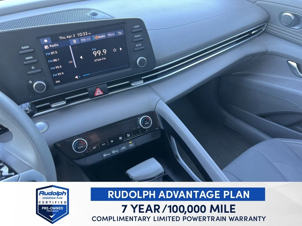 Used 2025 Gray Hyundai SEL Sport image 18