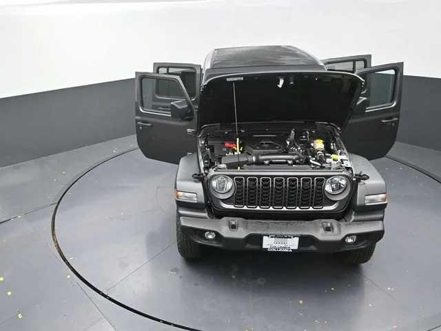 New 2026 Granite Crystal Metallic Clear-Coat Exterior Paint Jeep Sport S image 31