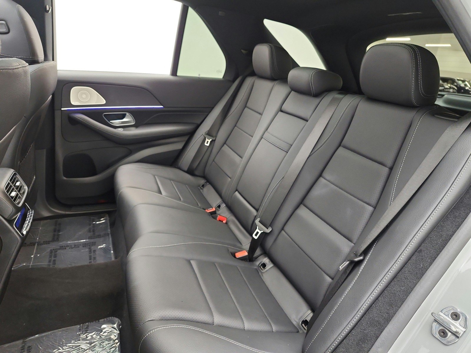Used 2025 MANUFAKTUR Alpine Grey Mercedes-Benz GLE 450 4MATIC® SUV image 27