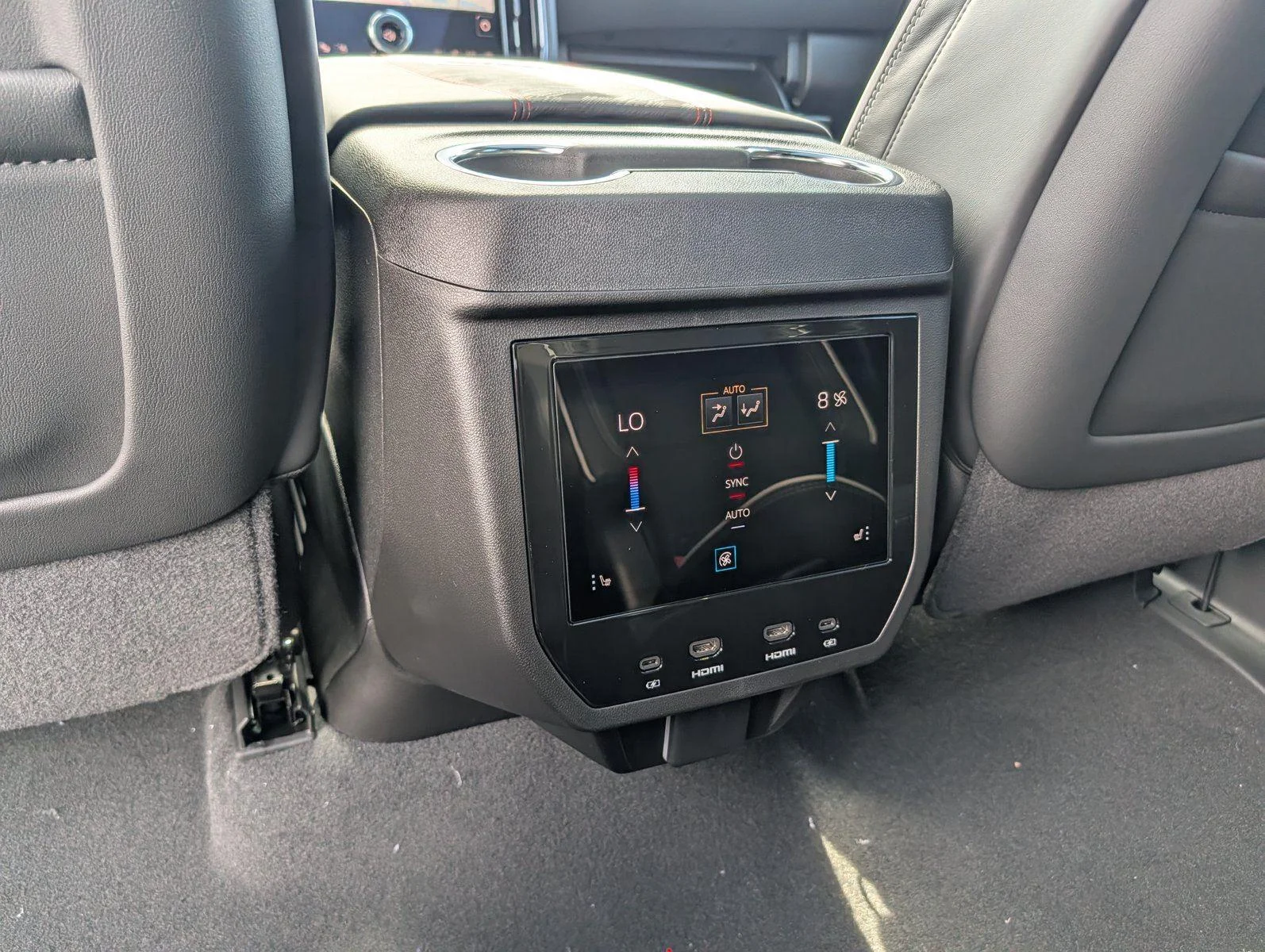 New 2026 Onyx Black GMC AT4 Ultimate image 38