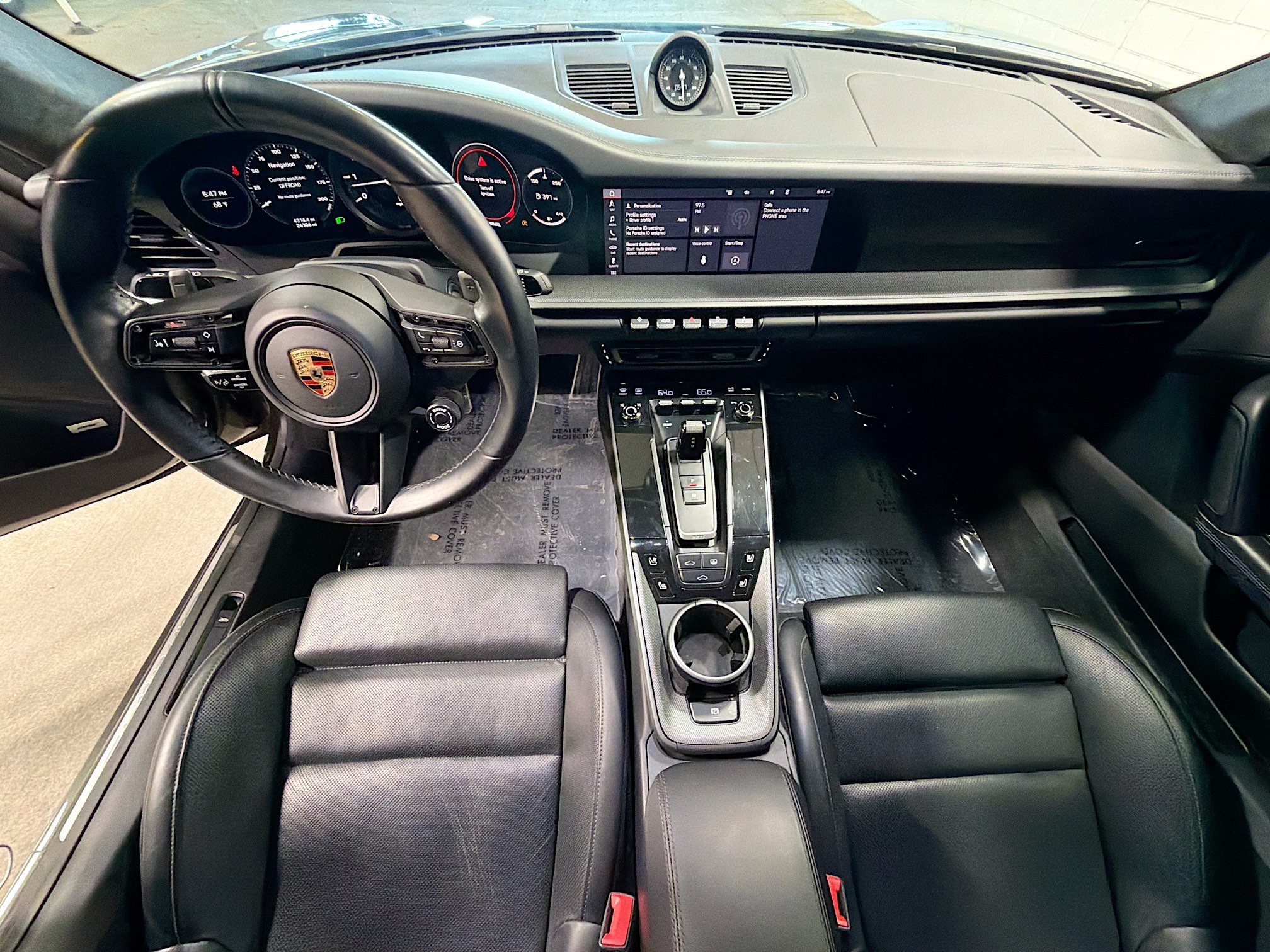 Certified Used 2020 Green Porsche Carrera 4S image 15