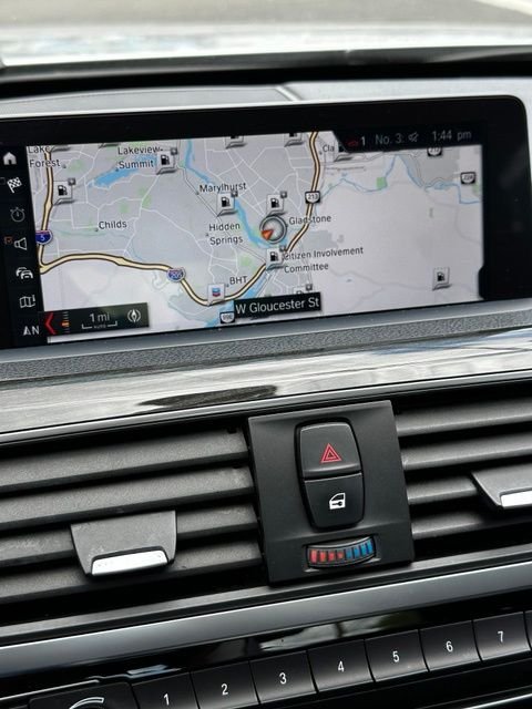 Used 2018 Glacier Silver Metallic BMW 328d image 34