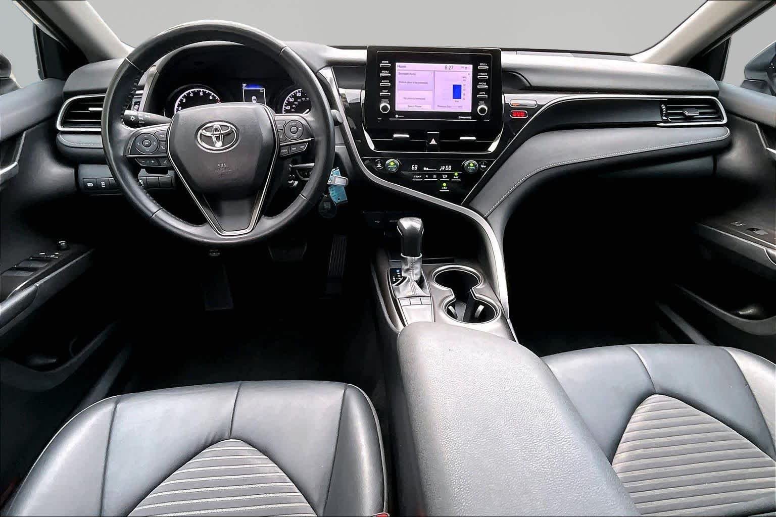 Certified Used 2024 Ice Cap Toyota SE image 16