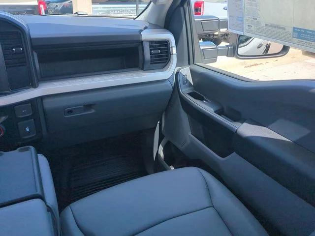 2025 Ford F-450 Super Duty Chassis Cab XL - Photo 16