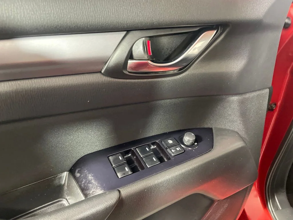 Used 2021 Red Mazda Sport image 9