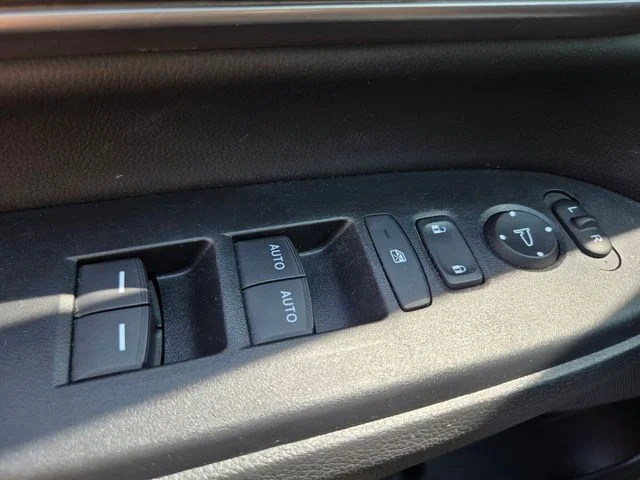 Used 2022 Gray Honda EX-L image 38