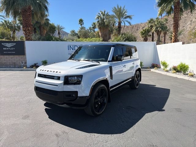 2023 Land Rover Defender V8