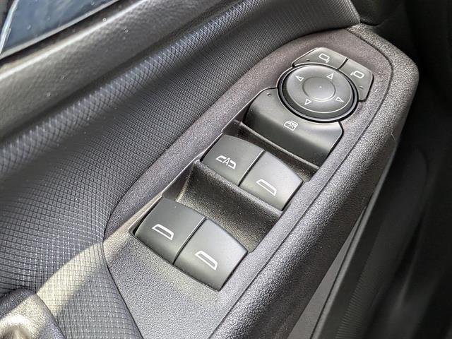 Certified Used 2022 Iridescent Pearl Tricoat Chevrolet RS image 22