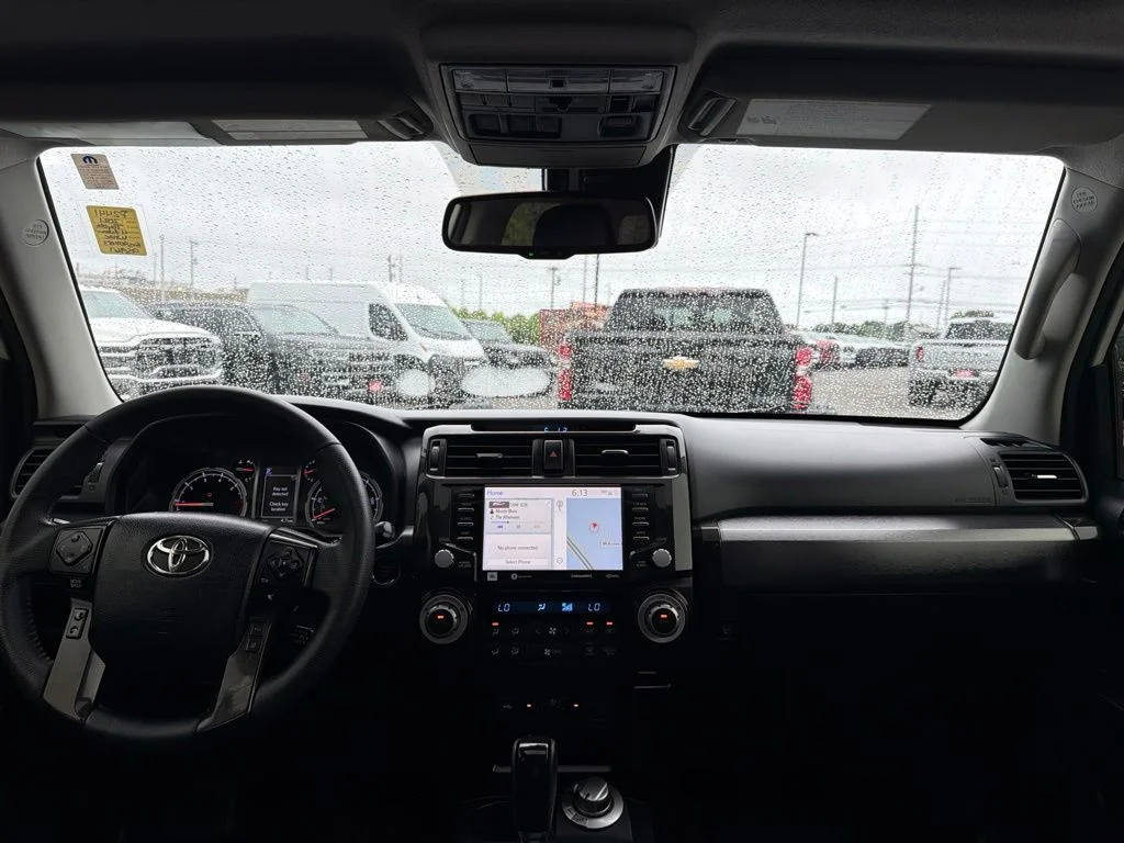 Used 2021 White Toyota Nightshade image 19