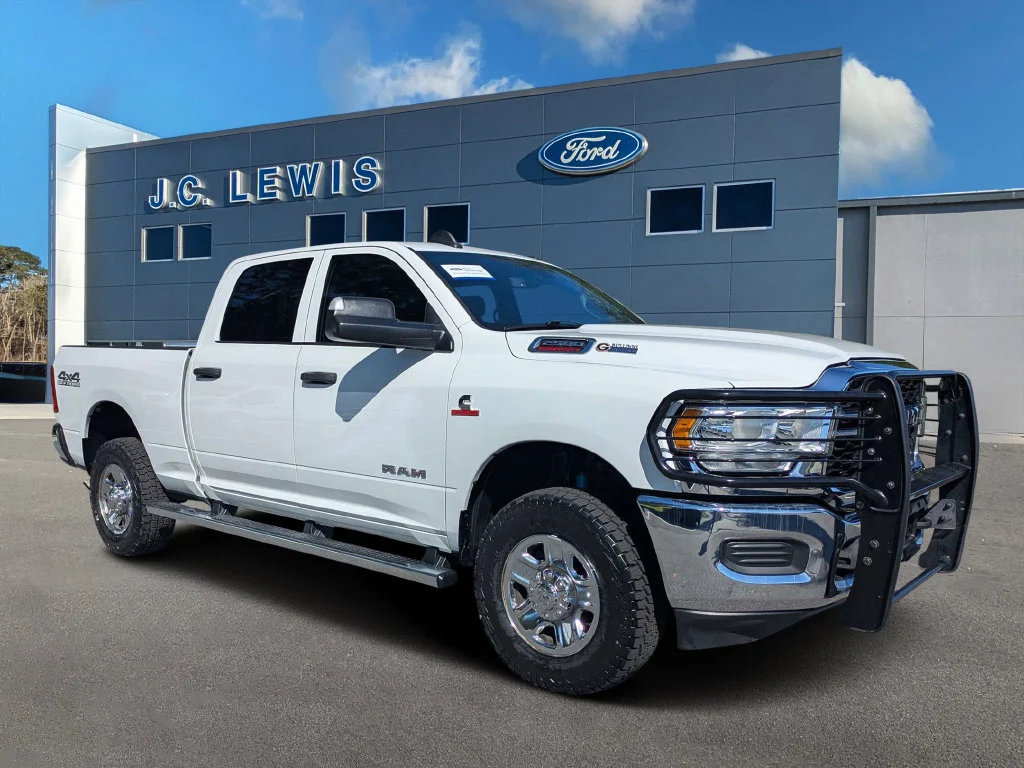 Used 2022 White Ram Tradesman image 1