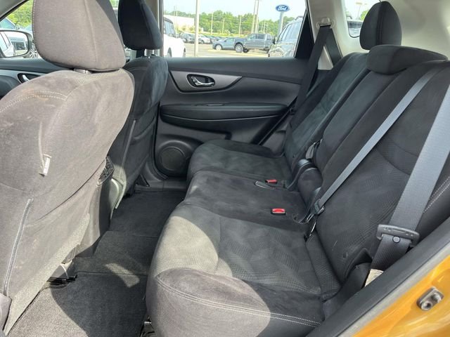 Used 2014 Orange Nissan S image 12