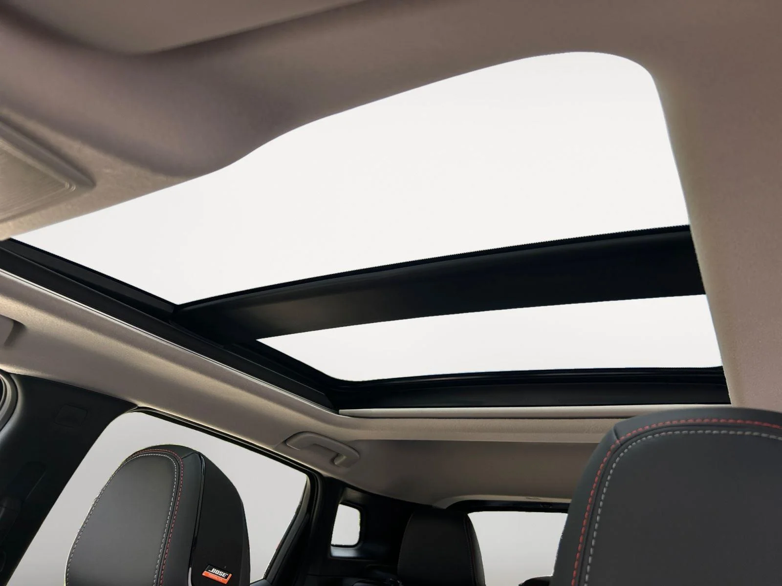 2025 Nissan Kicks SR AWD - Photo 18