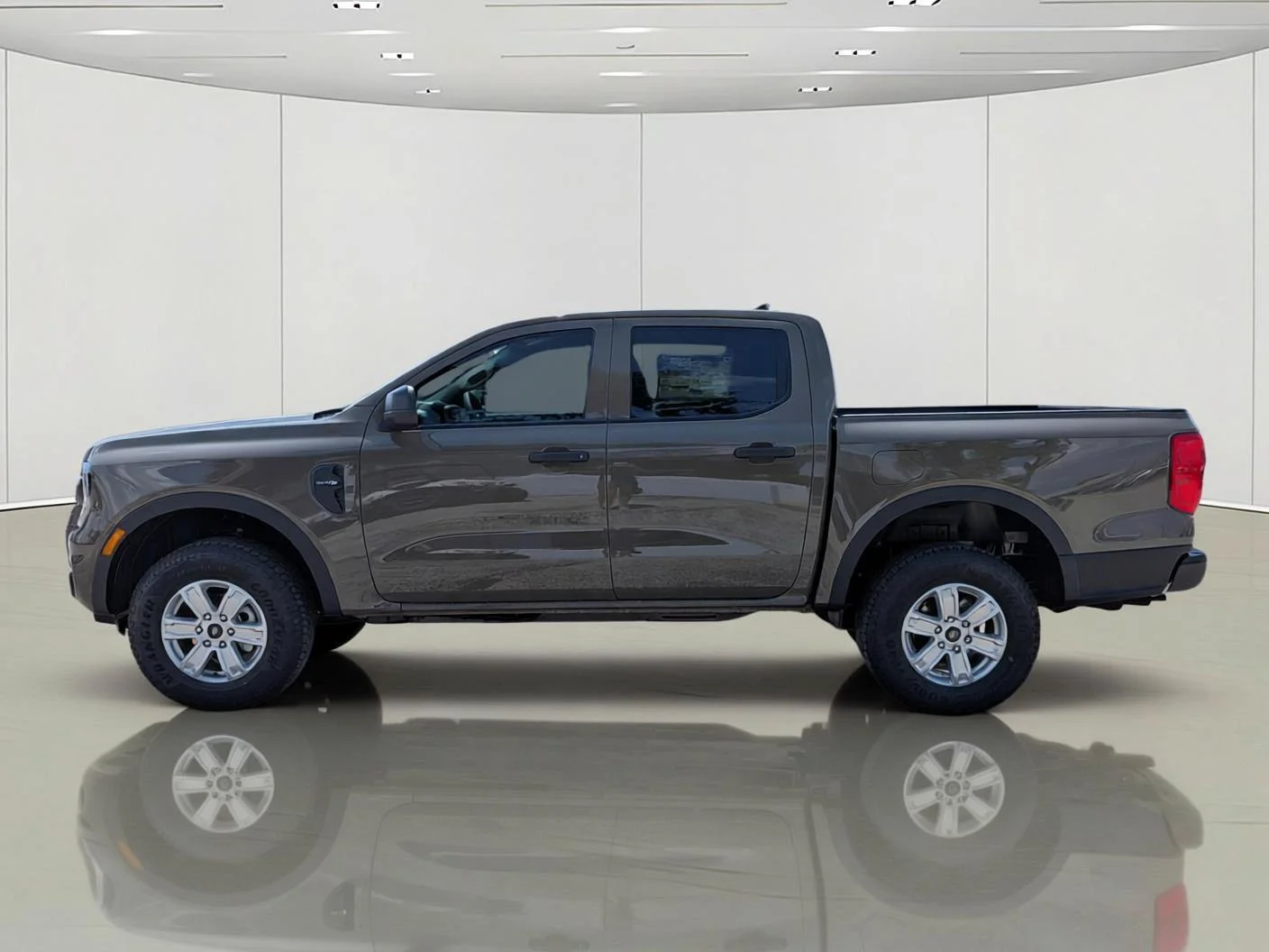 New 2026 Marsh Gray Ford XL image 10