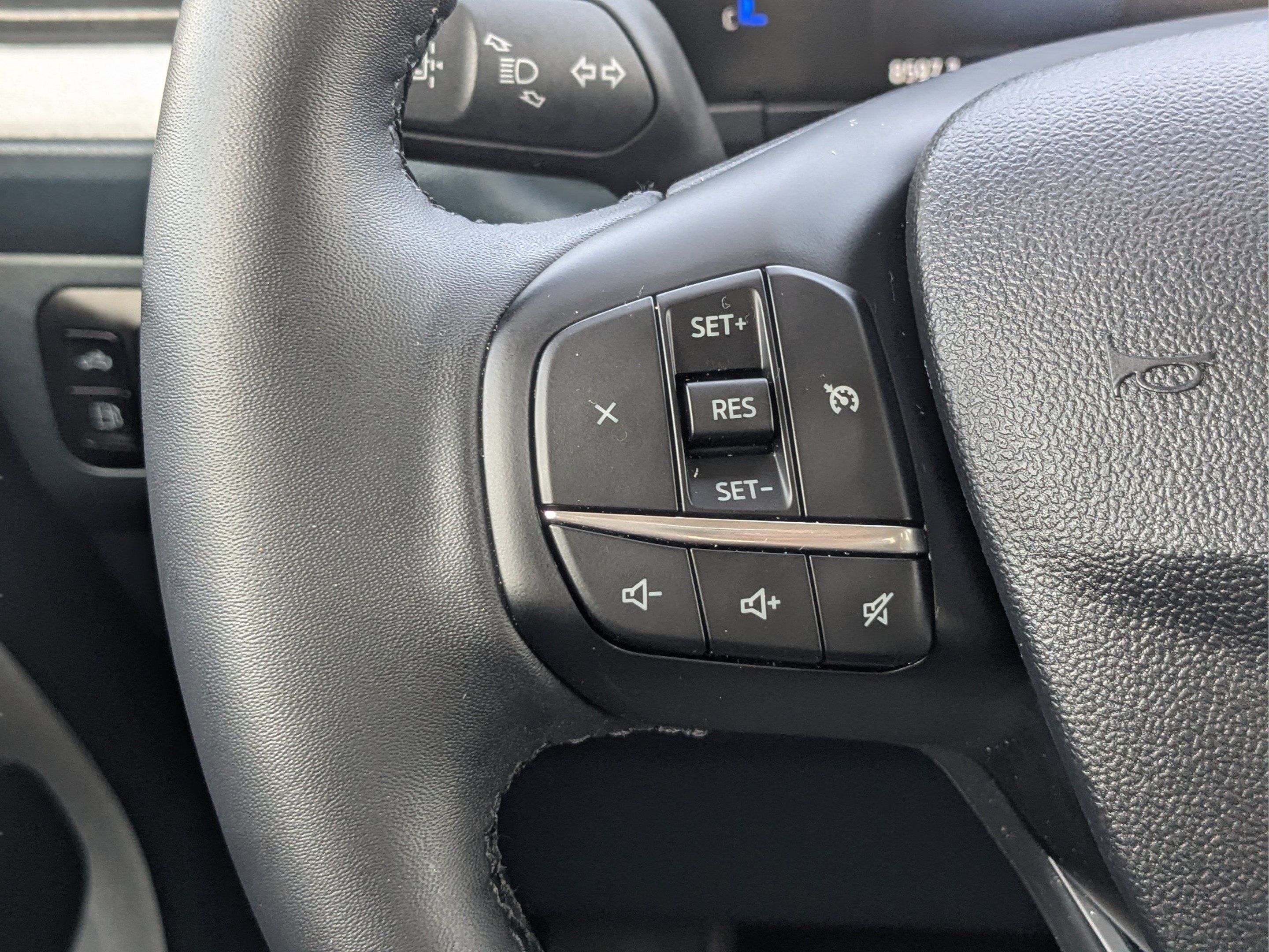2025 Ford Maverick XLT - Photo 24