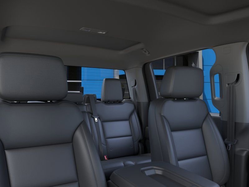 New 2026 Summit White Chevrolet WT image 24