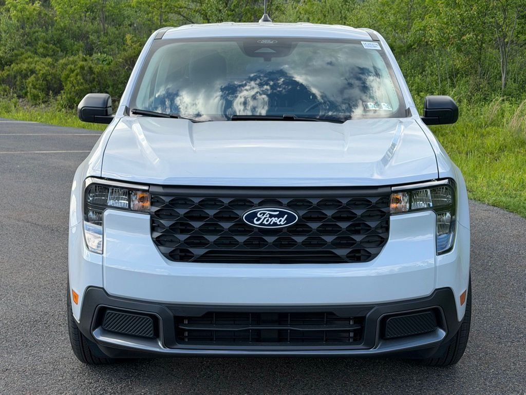New 2026 Space White Metallic Ford XLT image 25