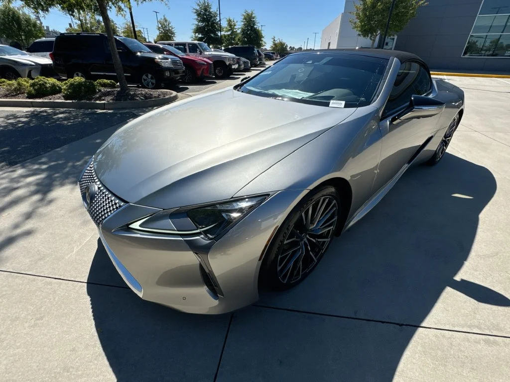 Used 2024 Silver Lexus 500 image 5