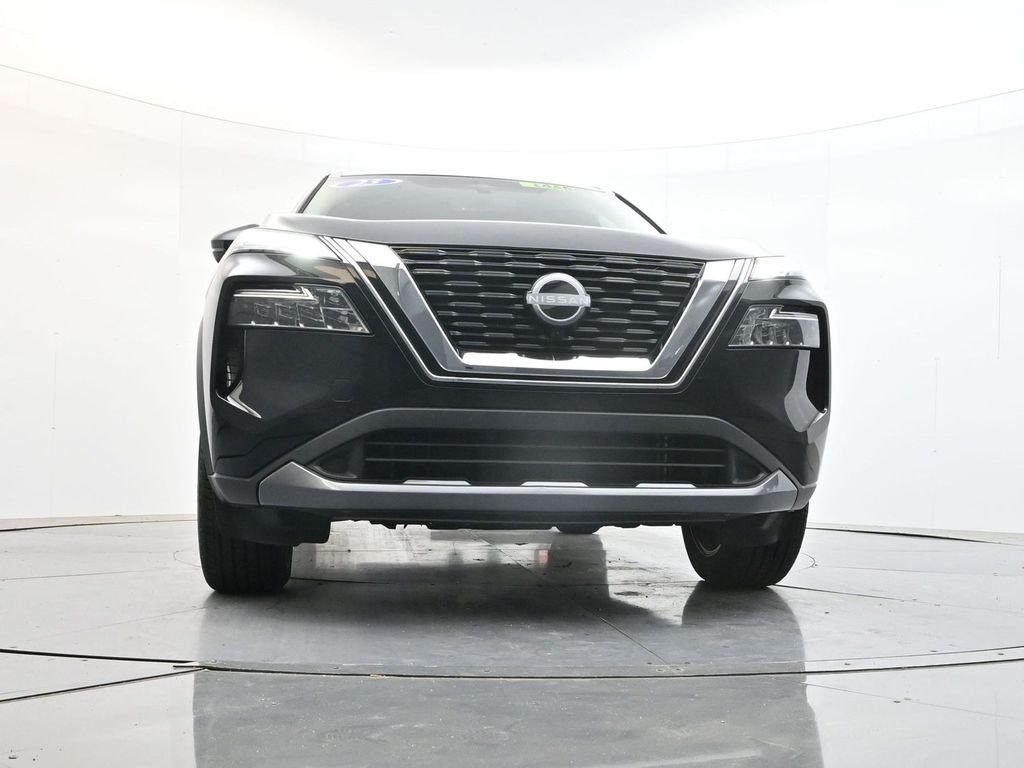 Used 2023 Black Nissan SL image 27