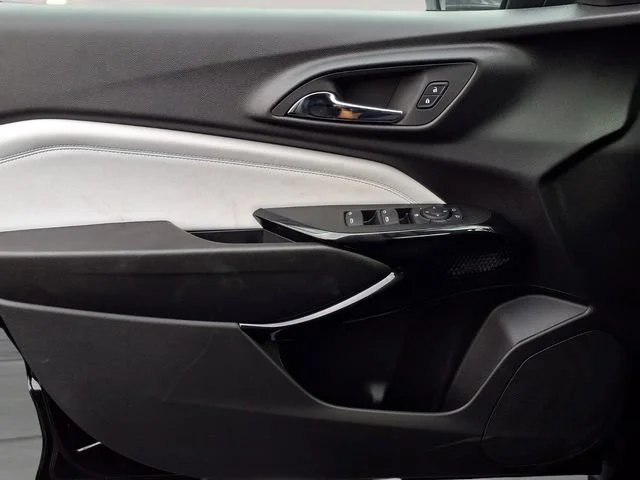New 2026 Mosaic Black Metallic Chevrolet LT image 13