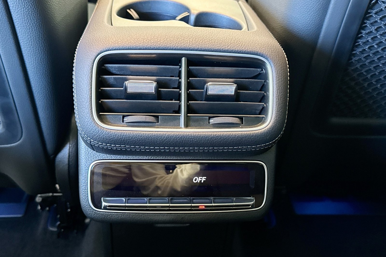 New 2026 Selenite Grey Metallic Mercedes-Benz GLS 450 image 23