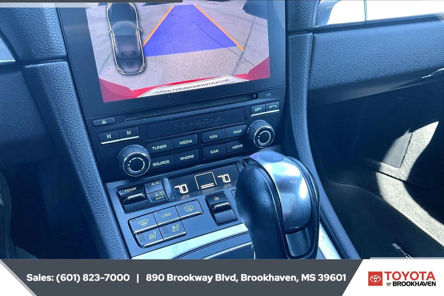 Used 2023 Guards Red Porsche Base image 21