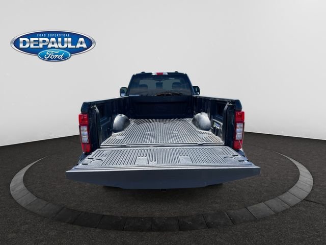 Used 2022 Black Metallic Ford XLT image 6