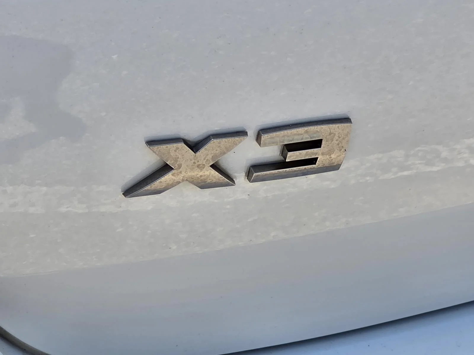 Used 2019 Alpine White BMW M40i image 16