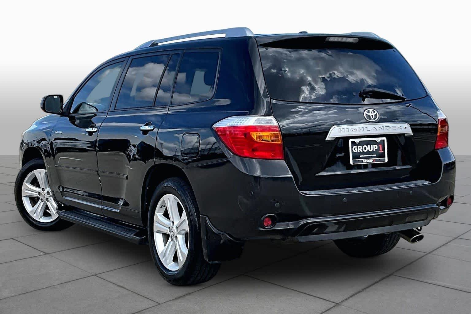 Used 2010 Black Toyota Limited image 7