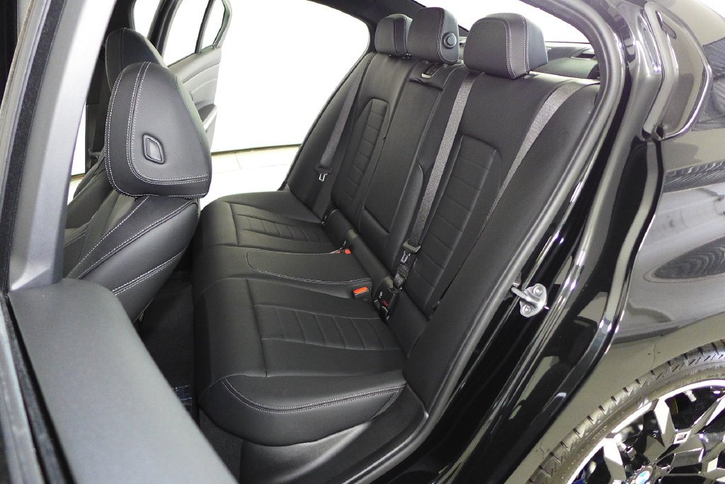 Used 2025 Black Sapphire Metallic BMW M340i xDrive image 21