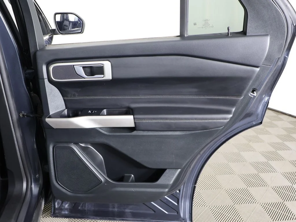 Used 2024 Blue Ford XLT image 20