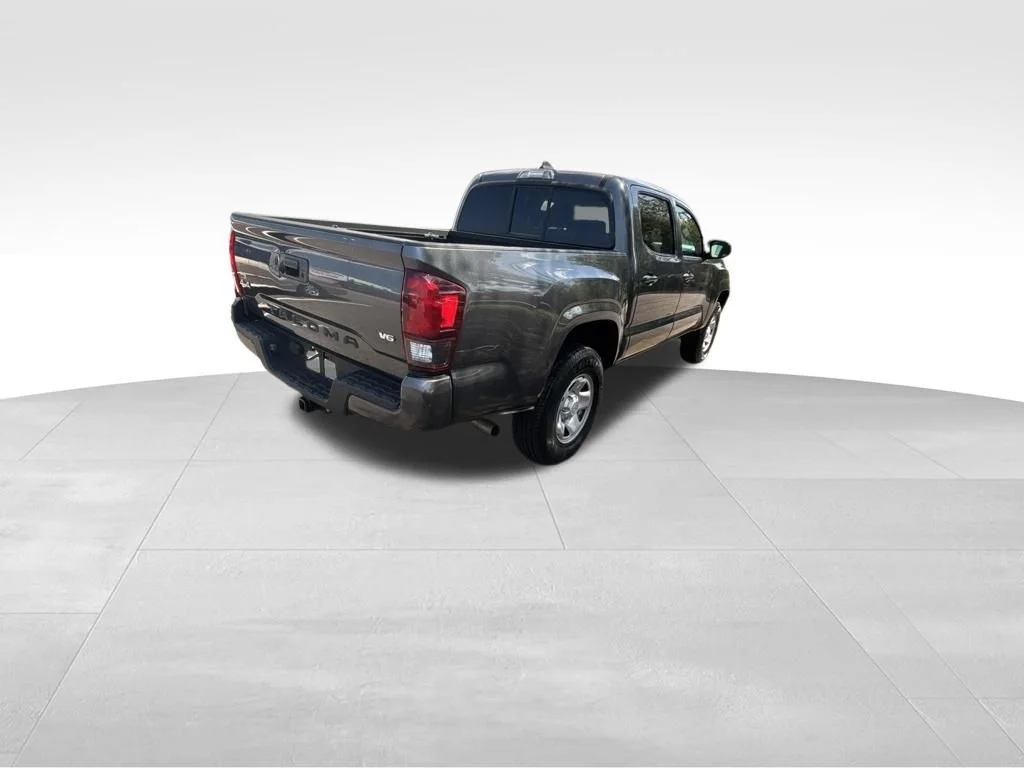 Used 2023 Gray Toyota SR image 9