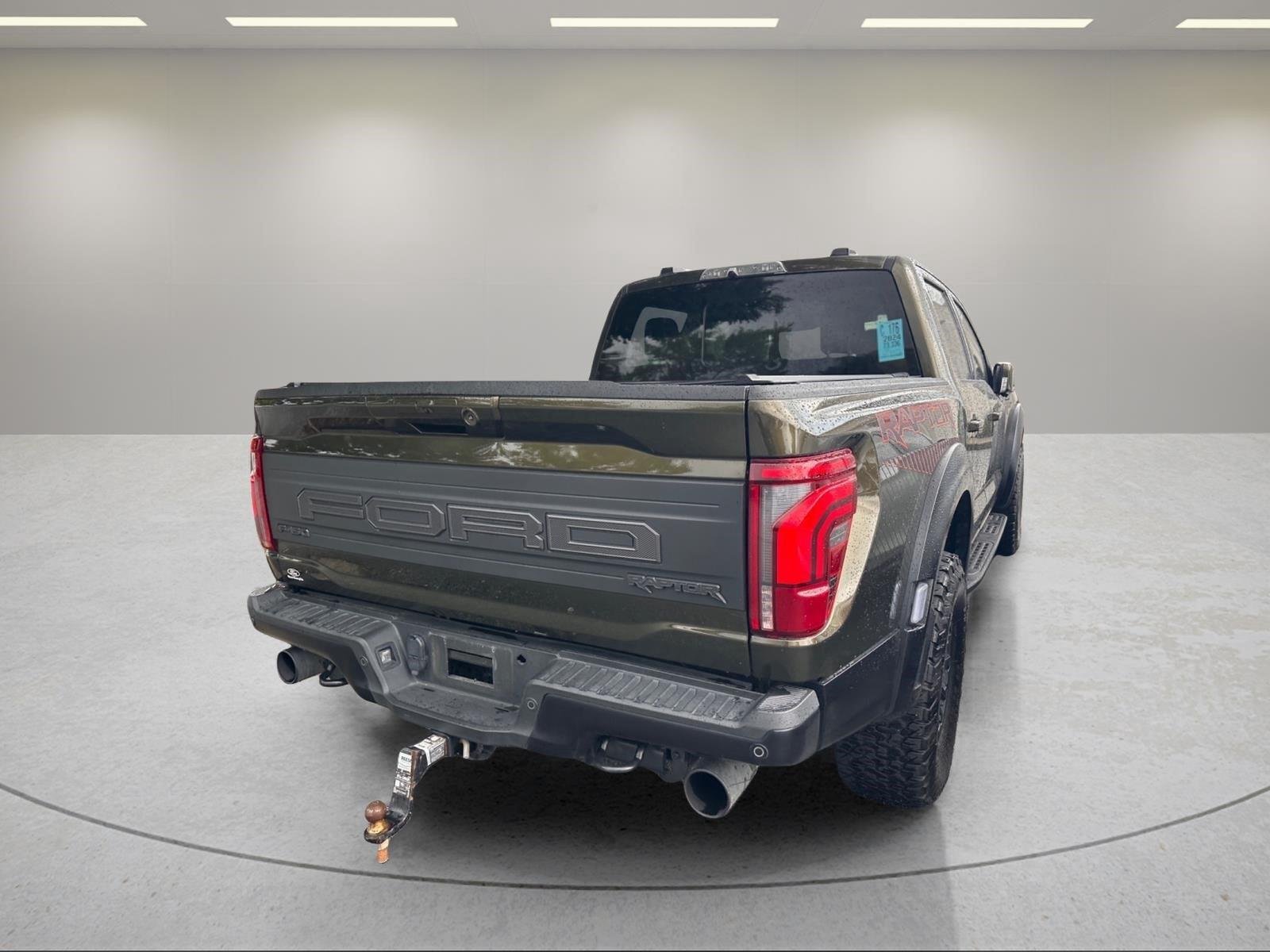 Used 2024 Shelter Green Ford Raptor image 15