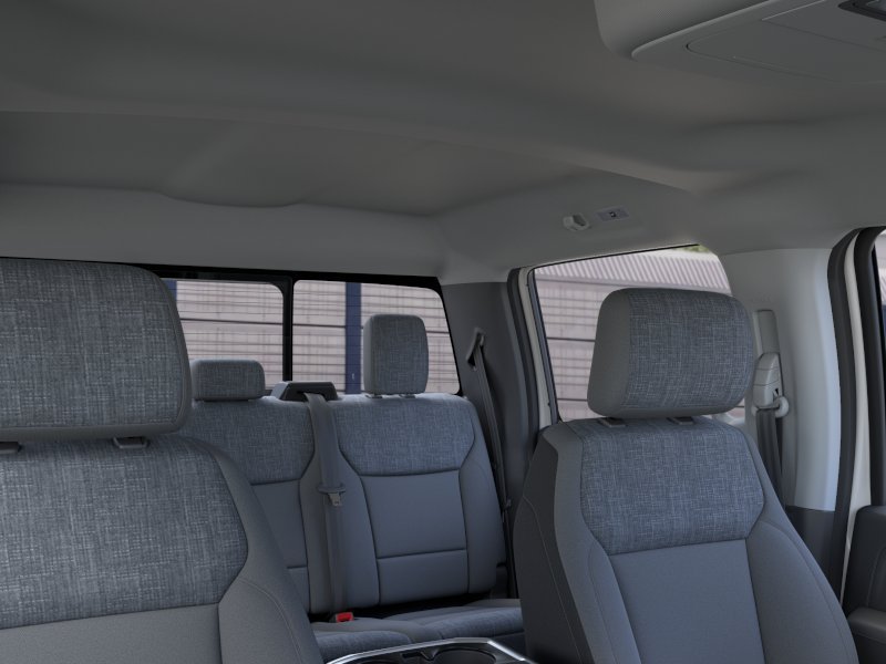 New 2026 Oxford White Ford XLT image 22