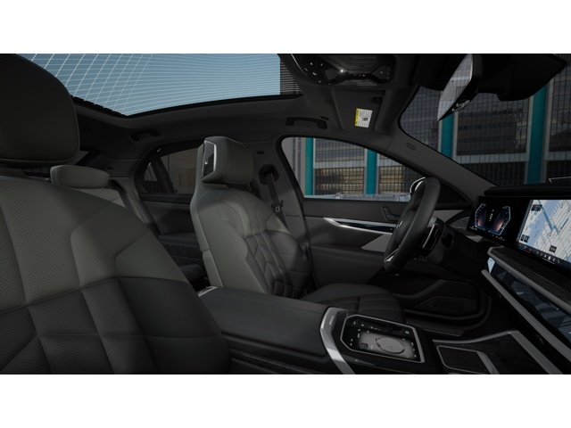 New 2026 Mineral White Metallic BMW  image 9