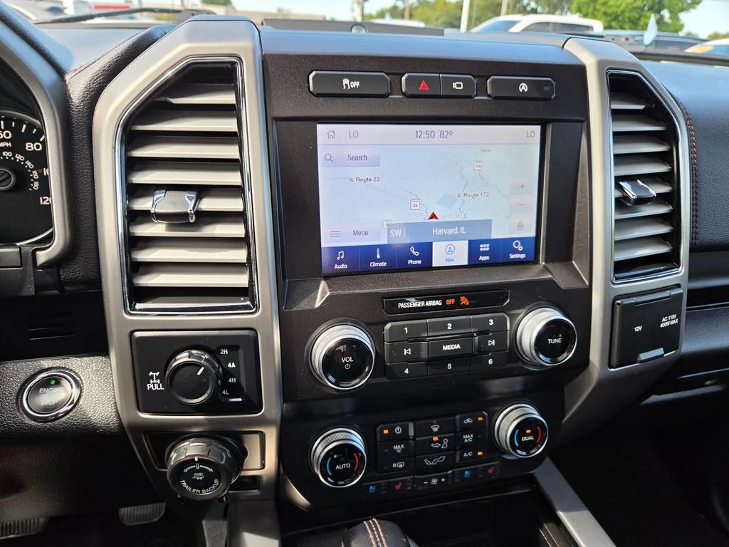 Certified Used 2020 White Metallic Ford Platinum image 9