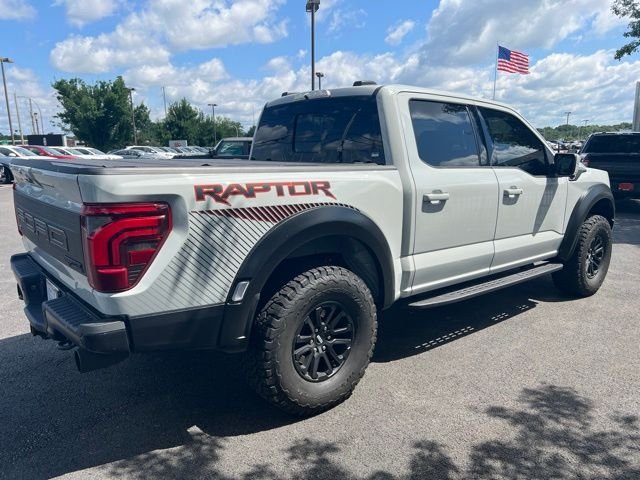 Used 2024 Avalanche Gray Ford Raptor image 5