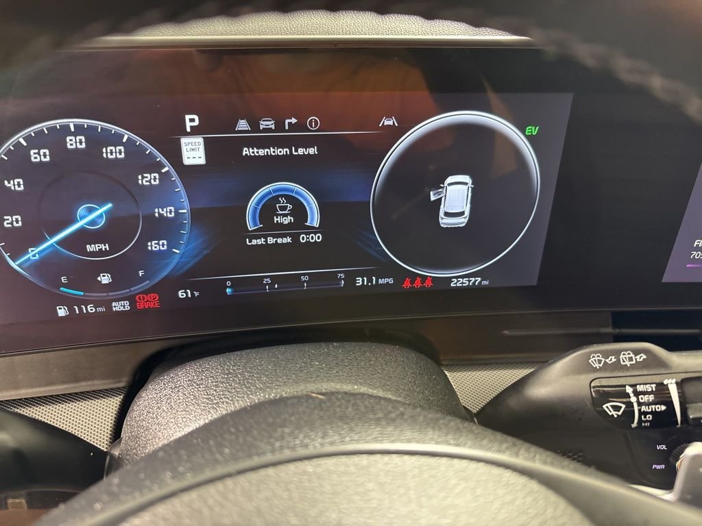 Used 2025 Blue Kia SX-Prestige image 33