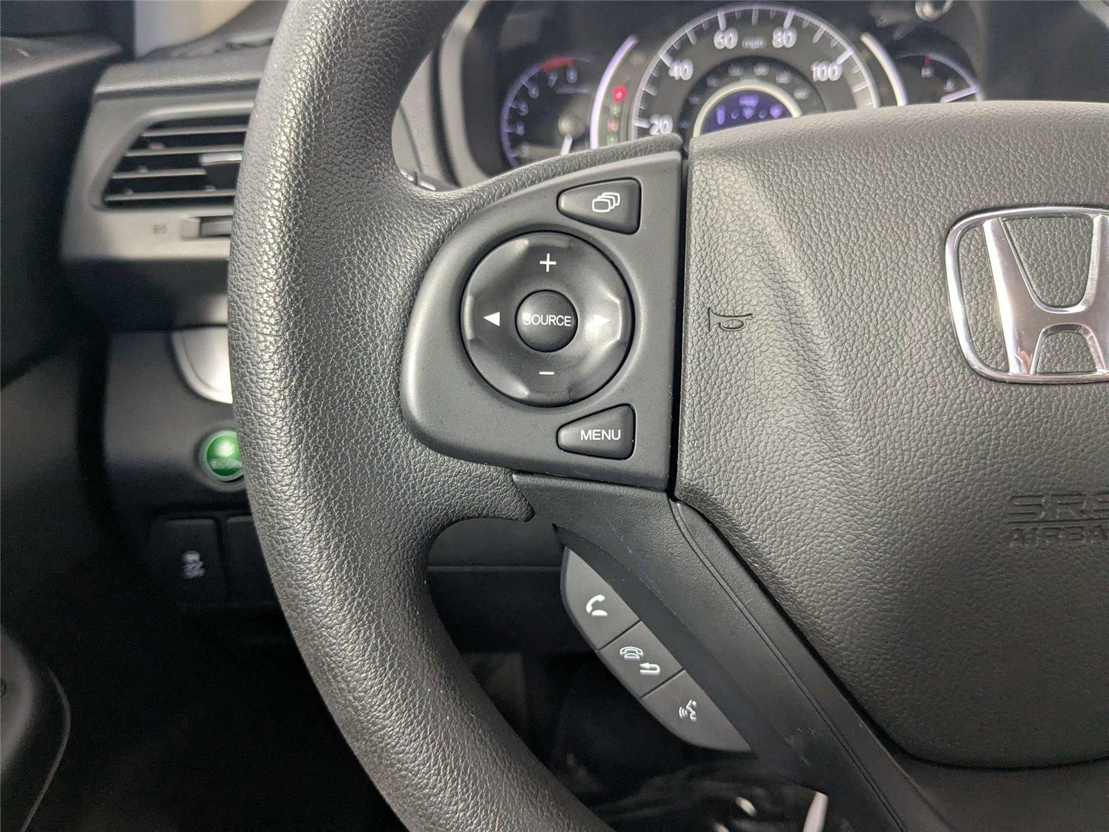Used 2016 White Diamond Pearl Honda SE image 15