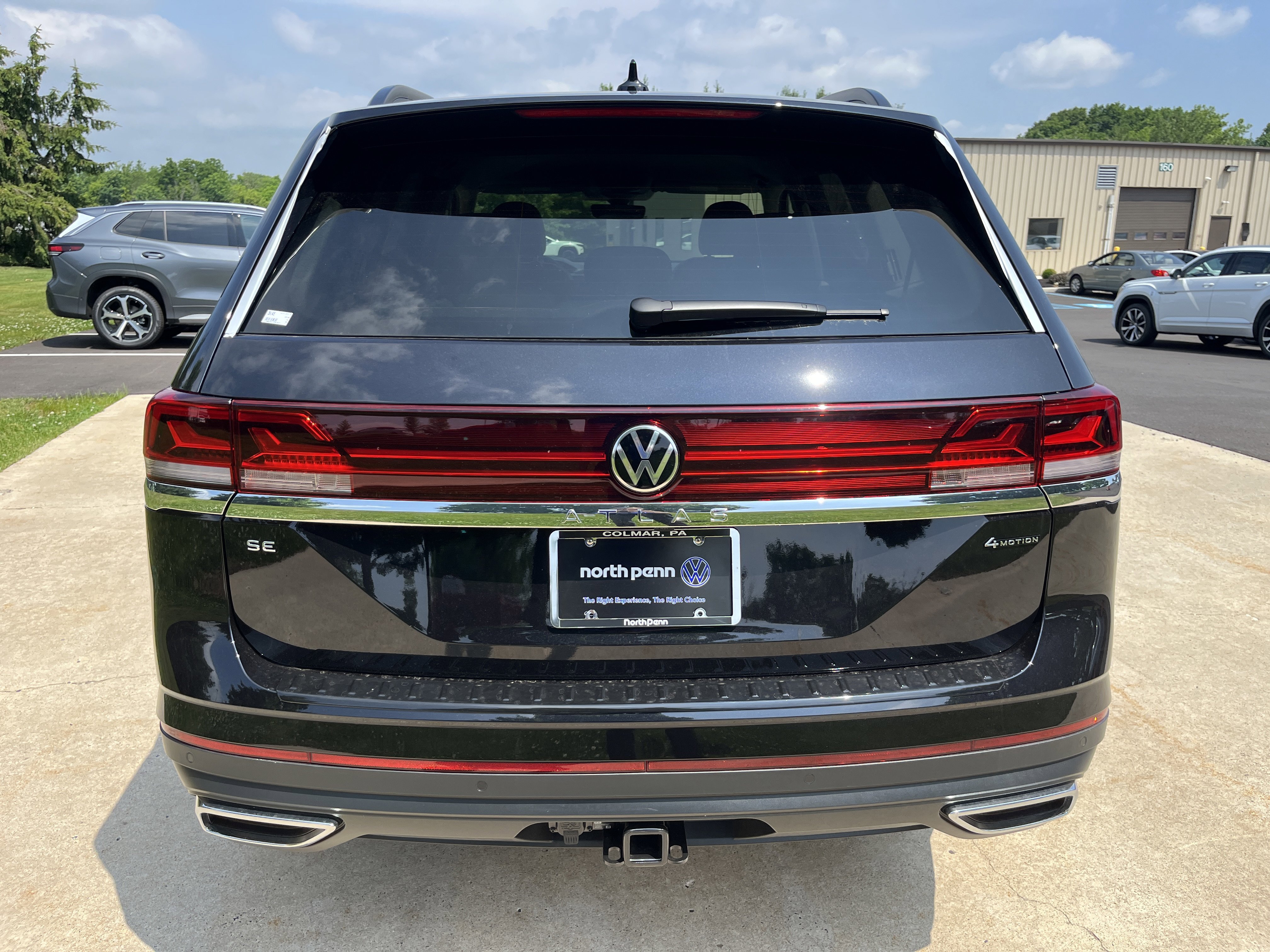 New 2026 Deep Black Pearl Volkswagen 2.0T SE w/Technology image 10