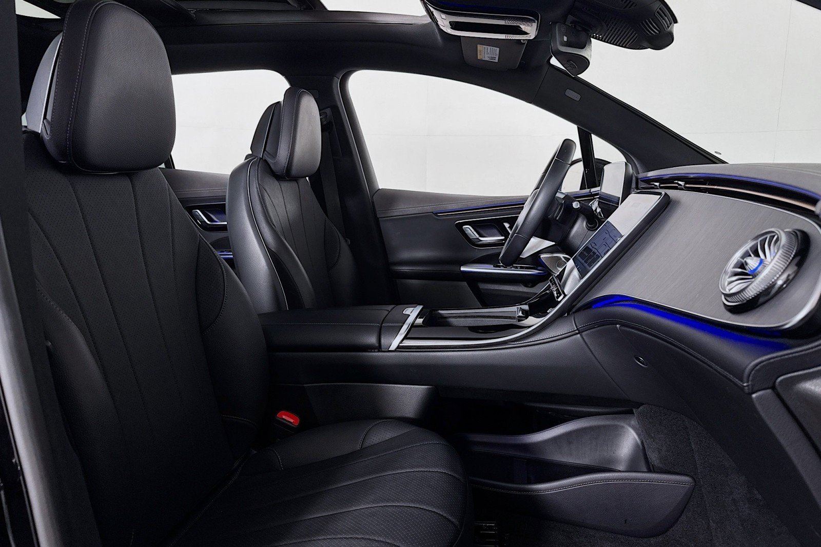 Used 2023 Obsidian Black Metallic Mercedes-Benz 350 image 7